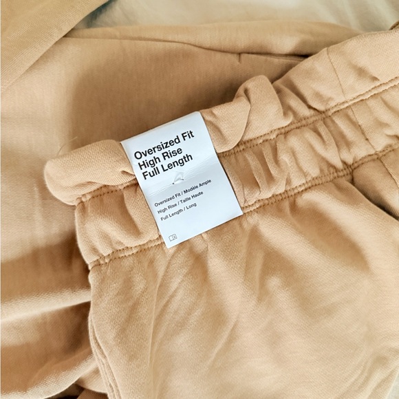 Nike NWT High rise oversized sweats - Picture 4 of 5